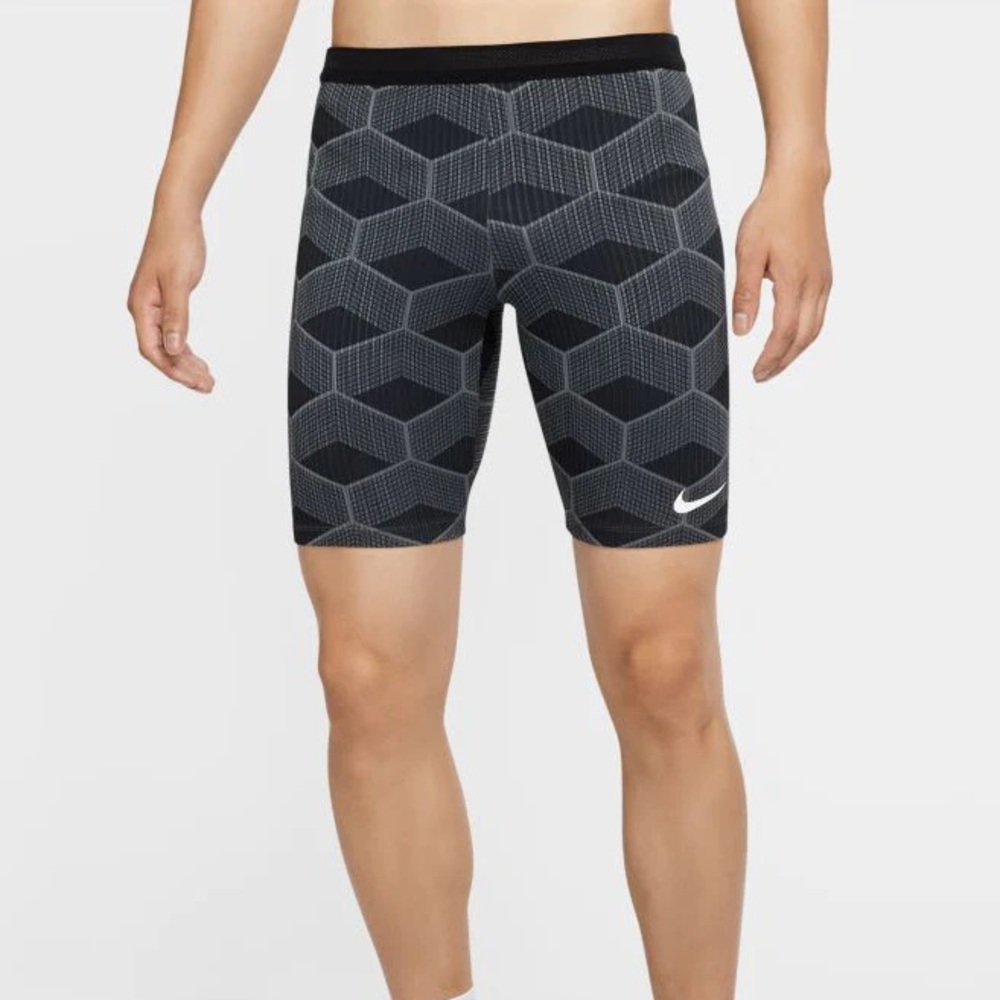 NIKE MEN'S AEROSWIFT KENYA HALF TIGHTS
